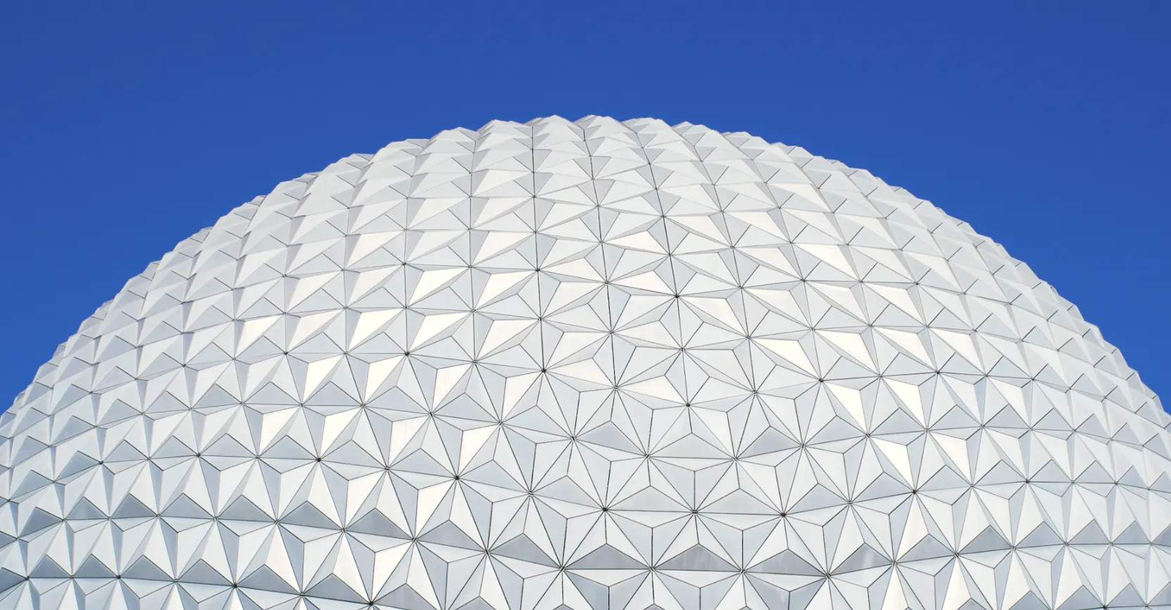 Enhance customer 360° views in insurance with predictive analytics and AI in the cloud